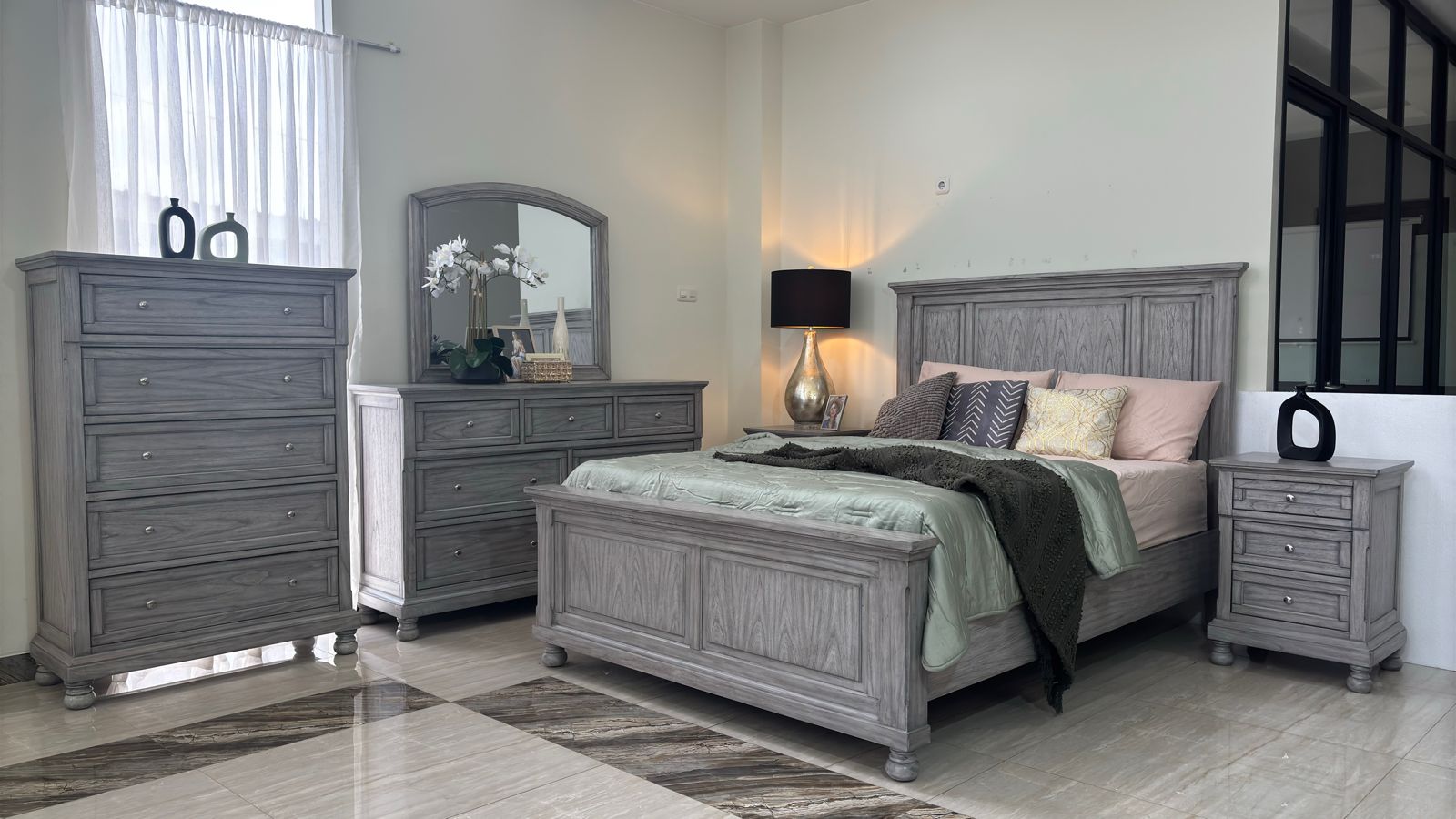 BT Pasadena King & Queen Beds-Aged Black & Grey Sonoma
