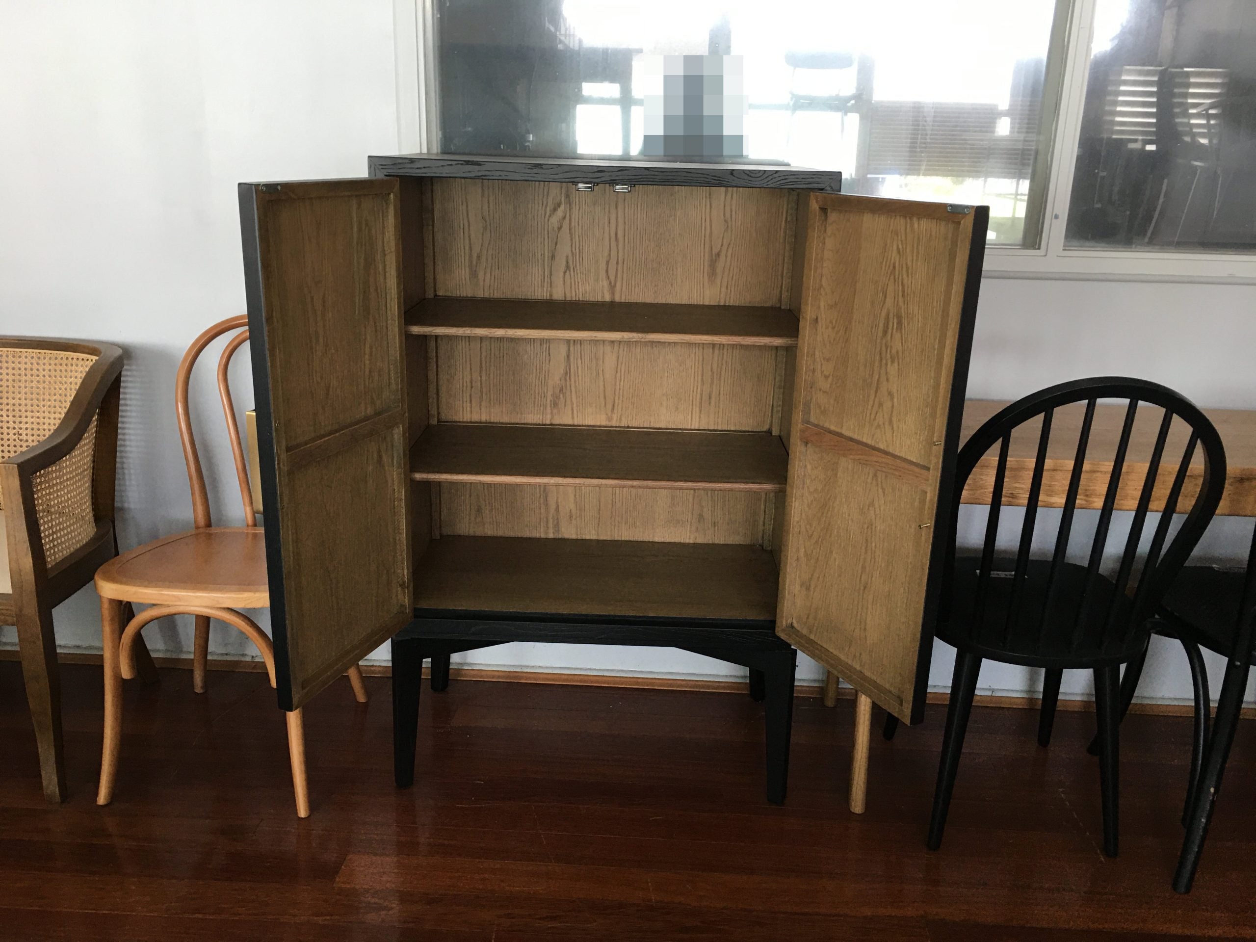 MF Coco 2-Door Cabinet