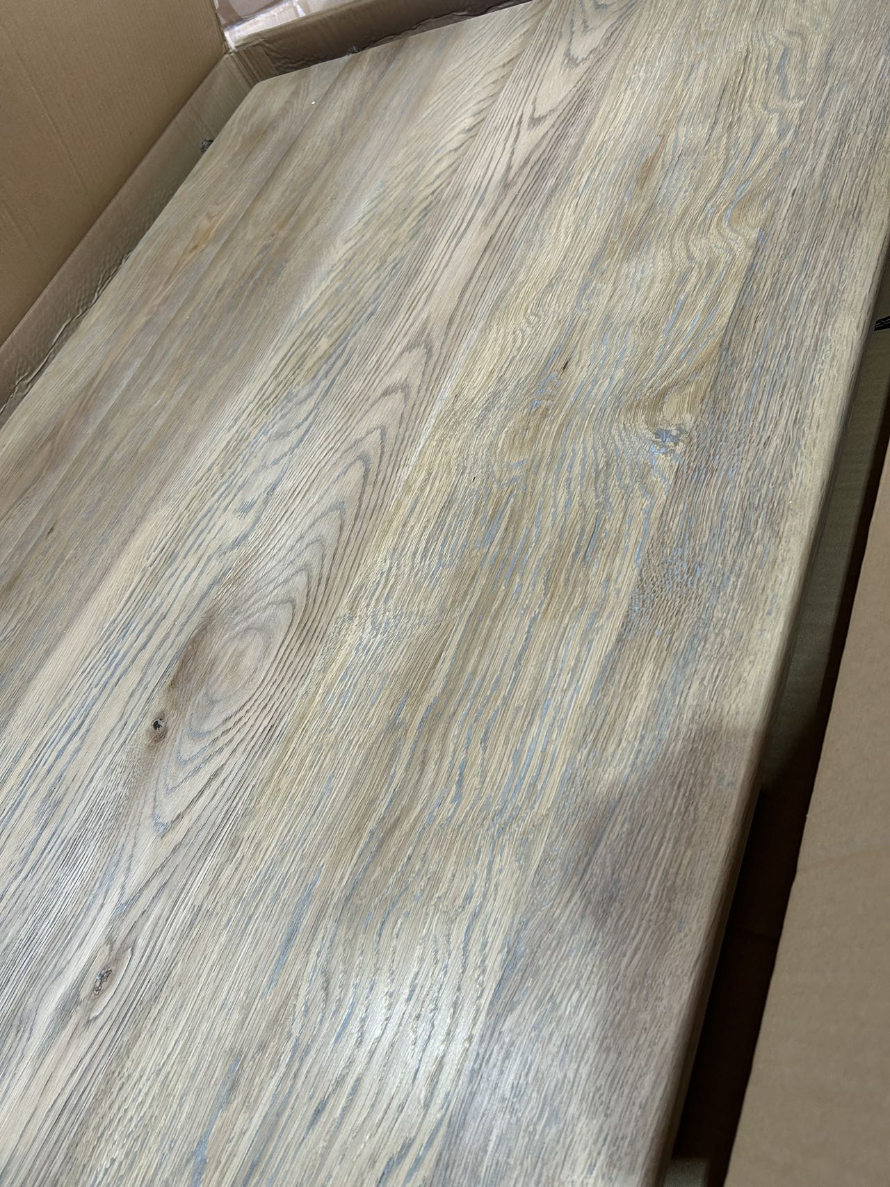 MF Hampton Solid Timber Dining Table