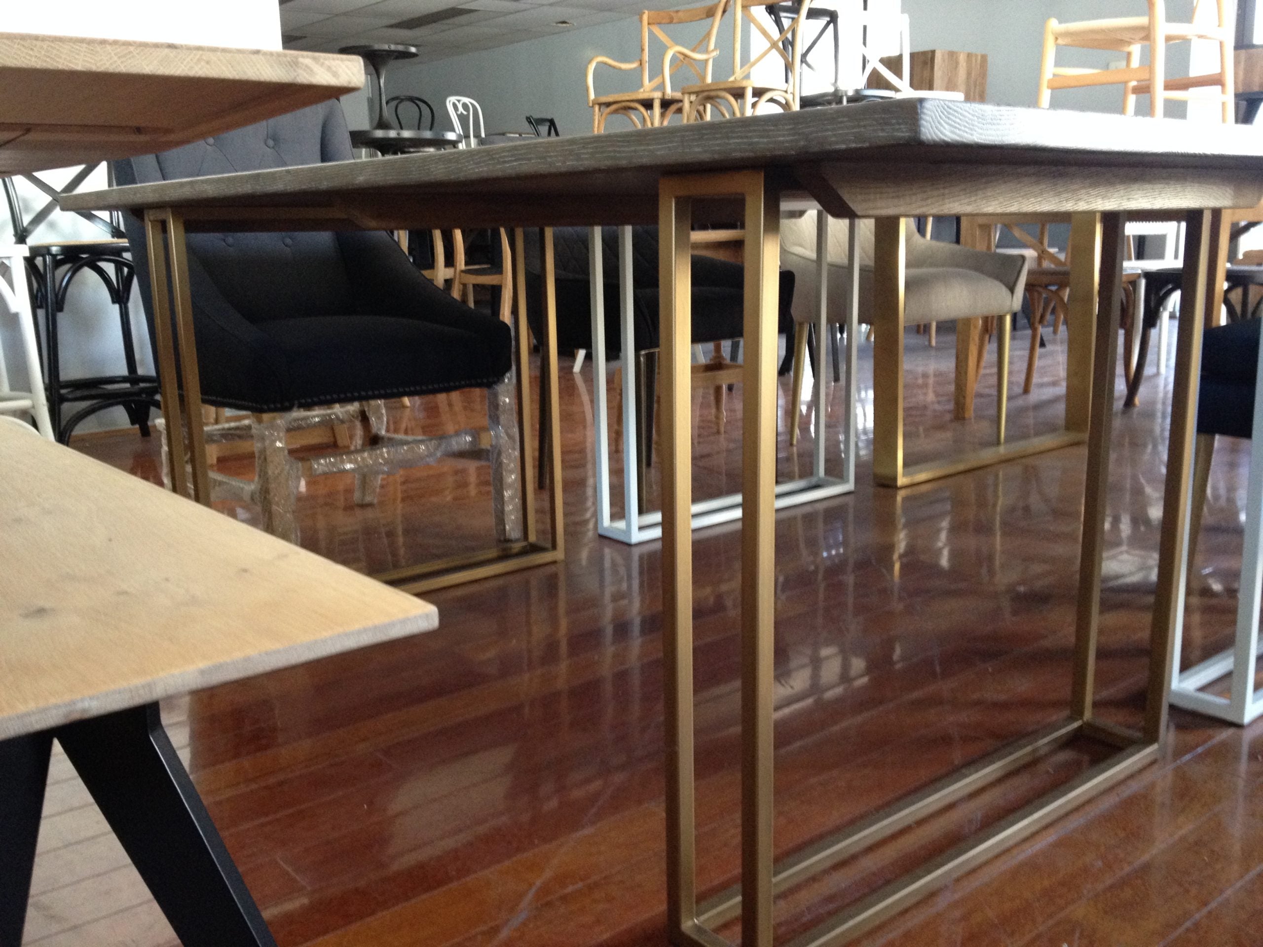 MF Tubetti Metal Legs Dining Table