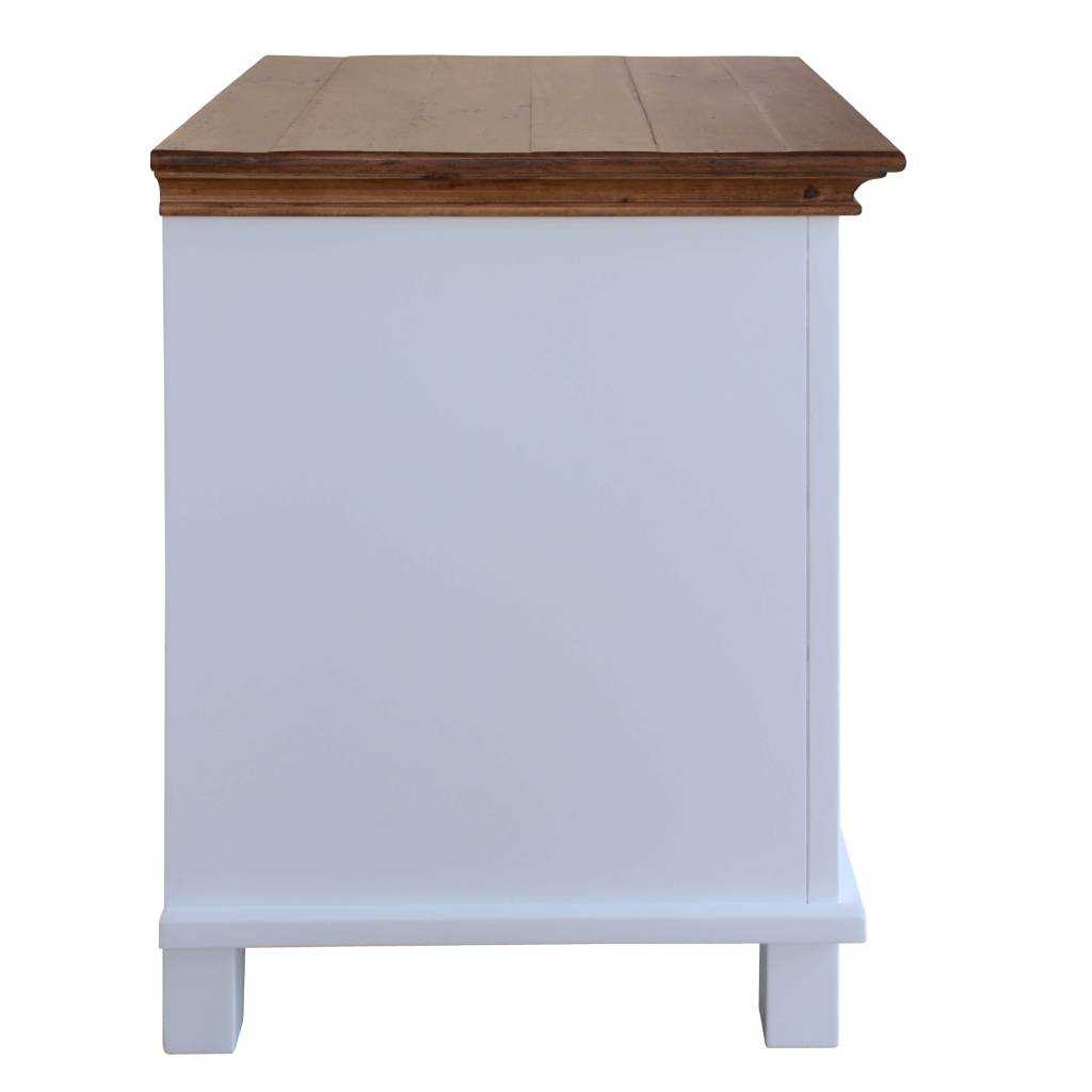 VI Lynbrook 3 Drawer Bedside Table