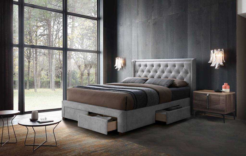 VI Riley Fabric Upholstered Bed with 4 Drawers