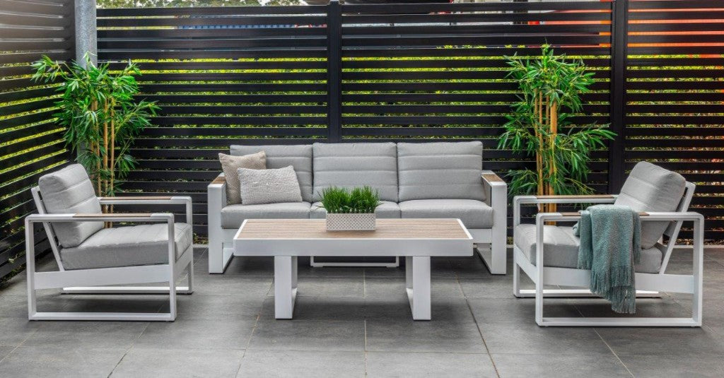 VI Maderia Aluminium Outdoor Sofa with Coffee Table Set