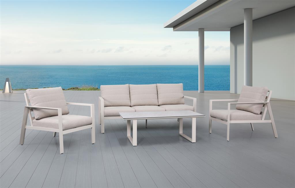 VI Reed Aluminium 3 + 2 Seater Outdoor Sofa with Coffee Table Set