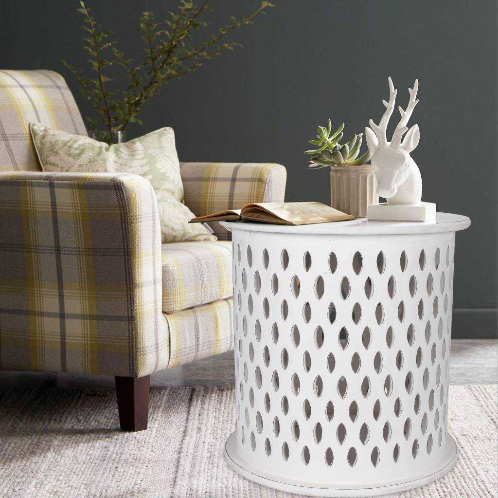 VI Mosaic Round Side Table